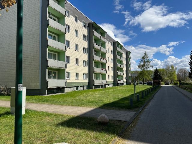 „Solide Kapitalanlage mit 63 Wohnungen“  in Ostseenähe !!!